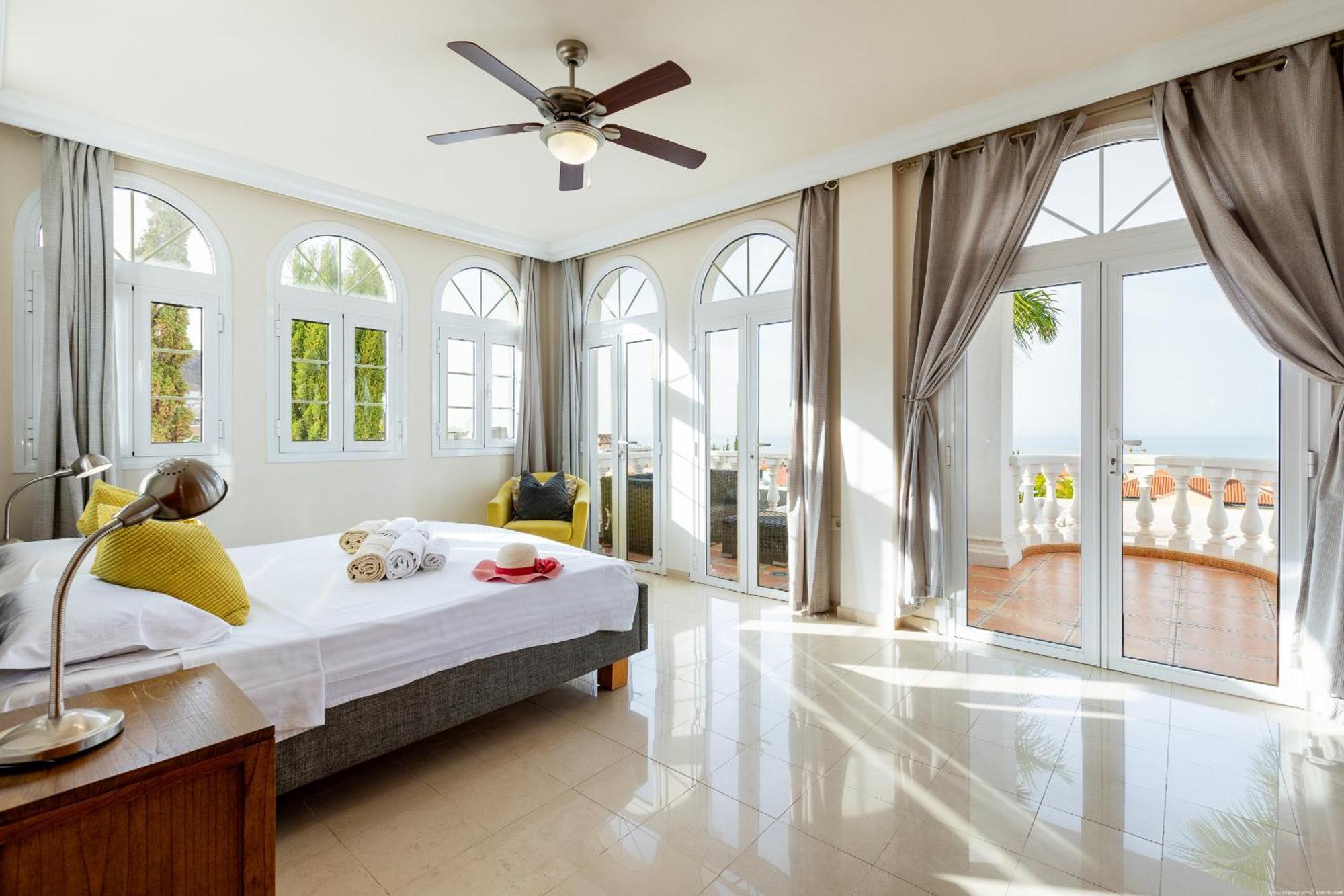 Villa Ocean Palm, Heated Pool! 阿德耶 外观 照片