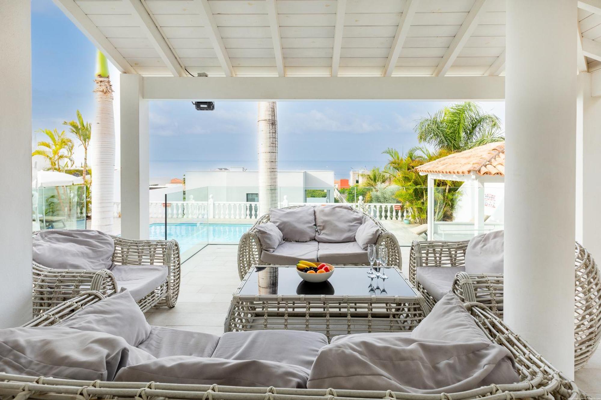 Villa Ocean Palm, Heated Pool! 阿德耶 外观 照片