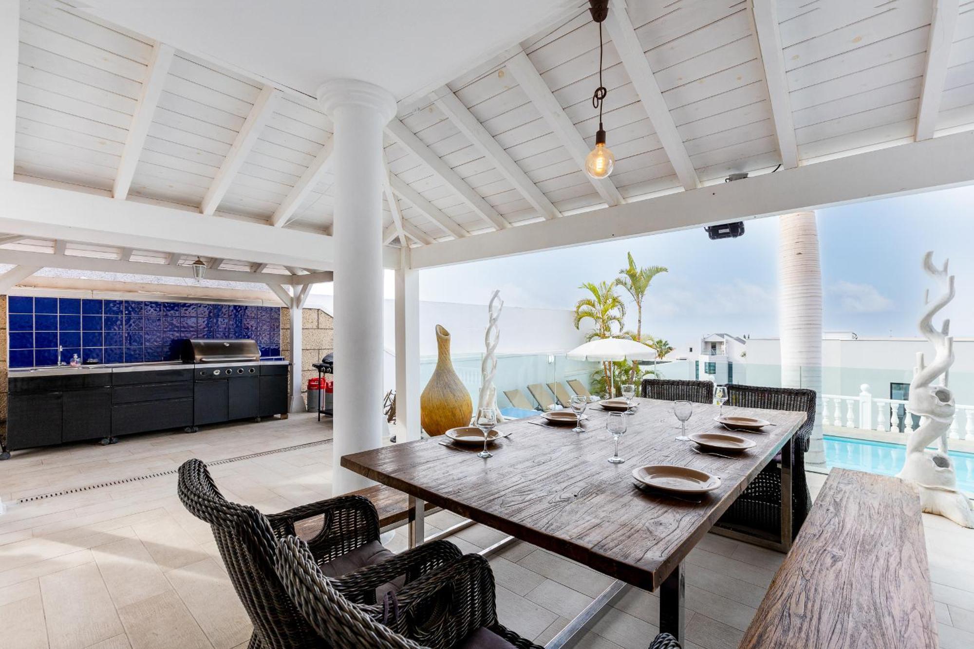 Villa Ocean Palm, Heated Pool! 阿德耶 外观 照片